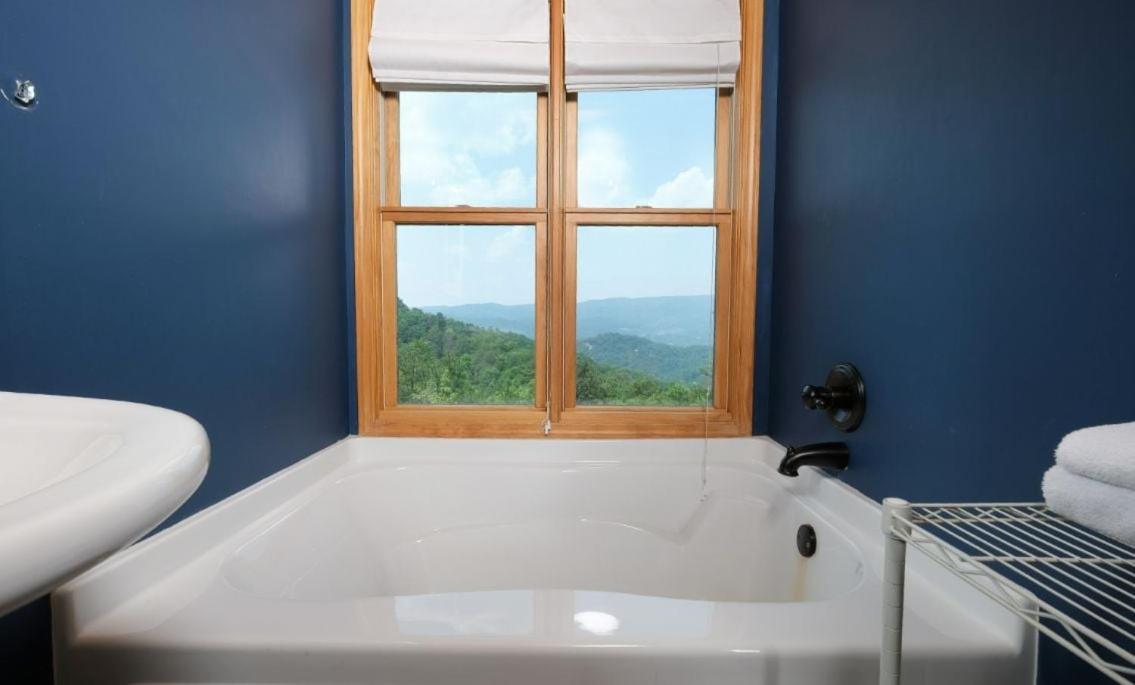 Jacksons Cabin Sevierville Exterior photo